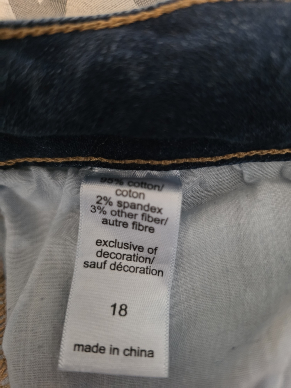Maurices Dark Blue Cropped Jeans Size 18 - Picture 4 of 4
